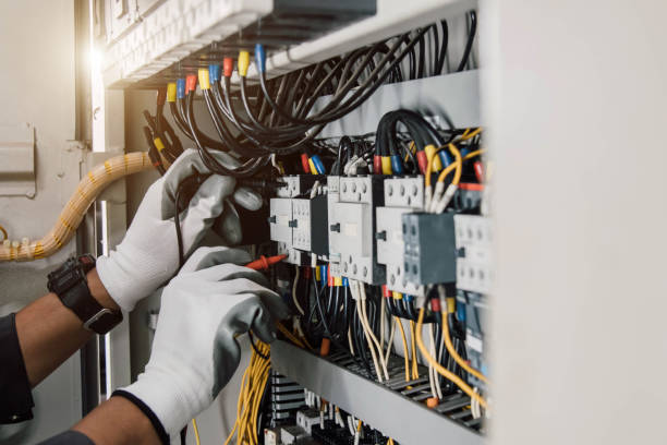 Best Local Electrician Companies  in Charleston, IL
